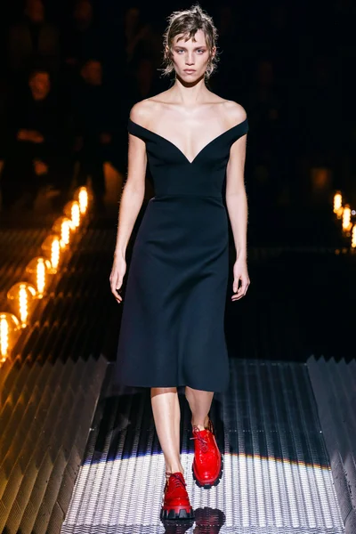 Look 6